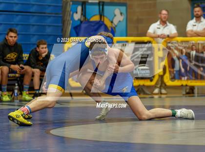Thumbnail 3 in JV: Pahranagat Valley vs Moapa Valley (Duels @ Moapa Valley) photogallery.