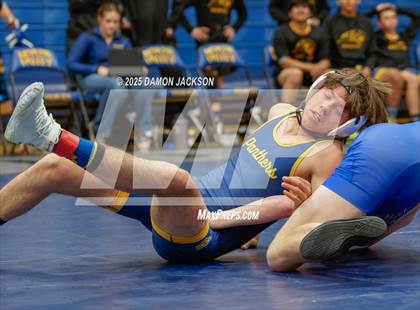 Thumbnail 3 in JV: Pahranagat Valley vs Moapa Valley (Duels @ Moapa Valley) photogallery.