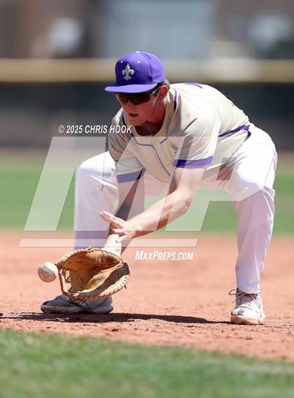 Thumbnail 2 in Notre Dame Prep @ Salpointe Catholic photogallery.