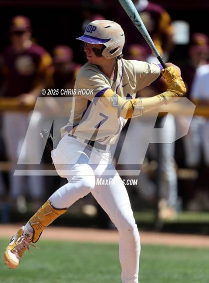 Thumbnail 2 in Notre Dame Prep @ Salpointe Catholic photogallery.
