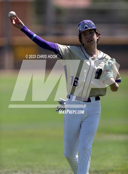 Thumbnail 2 in Notre Dame Prep @ Salpointe Catholic photogallery.