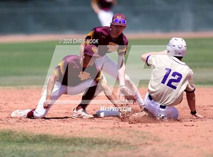 Thumbnail 1 in Notre Dame Prep @ Salpointe Catholic photogallery.