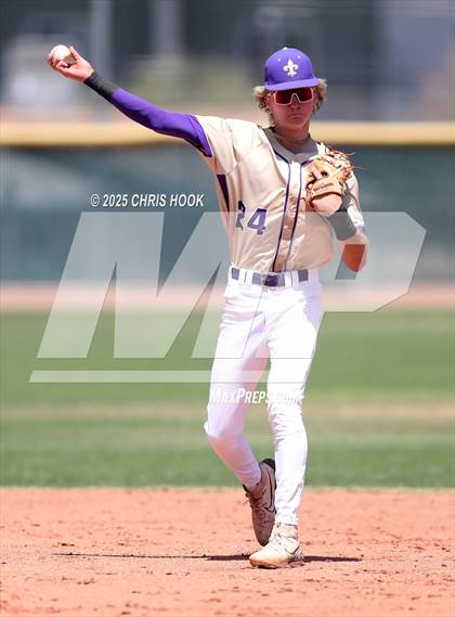 Thumbnail 2 in Notre Dame Prep @ Salpointe Catholic photogallery.