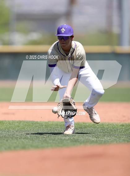 Thumbnail 2 in Notre Dame Prep @ Salpointe Catholic photogallery.