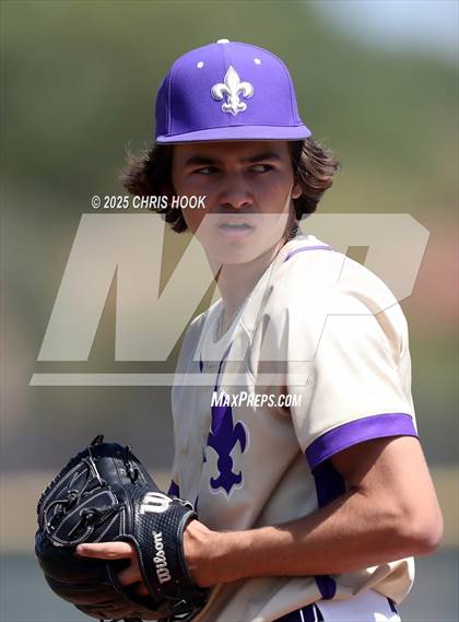 Thumbnail 2 in Notre Dame Prep @ Salpointe Catholic photogallery.