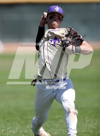Thumbnail 1 in Notre Dame Prep @ Salpointe Catholic photogallery.