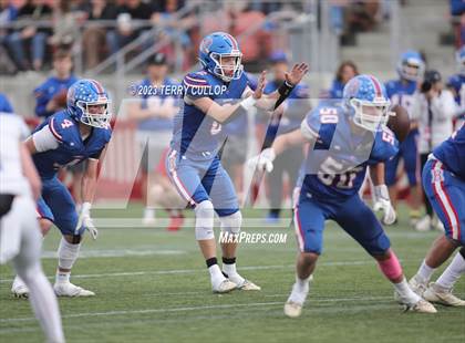 Thumbnail 2 in Canyon View vs. Richfield (UHSAA 3A Semifinal) photogallery.