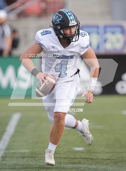 Thumbnail 3 in Canyon View vs. Richfield (UHSAA 3A Semifinal) photogallery.
