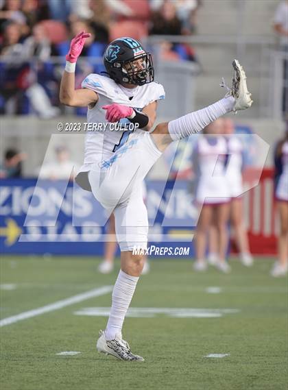 Thumbnail 2 in Canyon View vs. Richfield (UHSAA 3A Semifinal) photogallery.