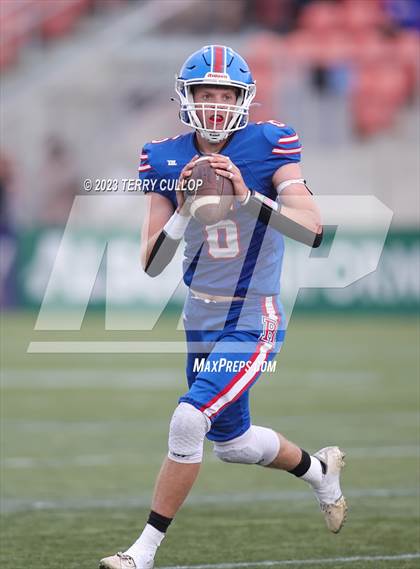 Thumbnail 1 in Canyon View vs. Richfield (UHSAA 3A Semifinal) photogallery.