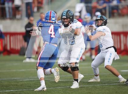 Thumbnail 3 in Canyon View vs. Richfield (UHSAA 3A Semifinal) photogallery.