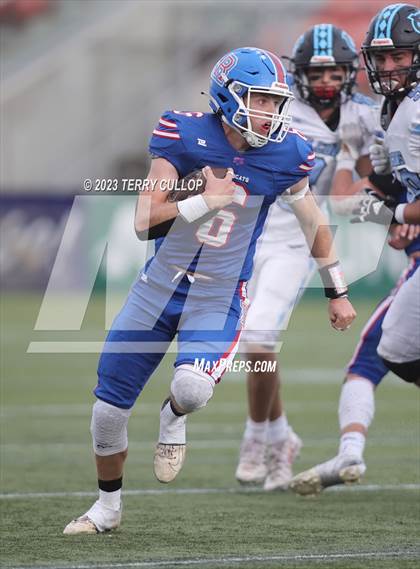 Thumbnail 3 in Canyon View vs. Richfield (UHSAA 3A Semifinal) photogallery.
