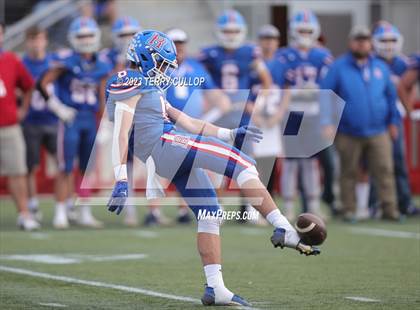 Thumbnail 3 in Canyon View vs. Richfield (UHSAA 3A Semifinal) photogallery.