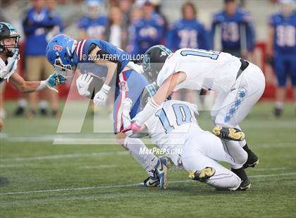 Thumbnail 2 in Canyon View vs. Richfield (UHSAA 3A Semifinal) photogallery.