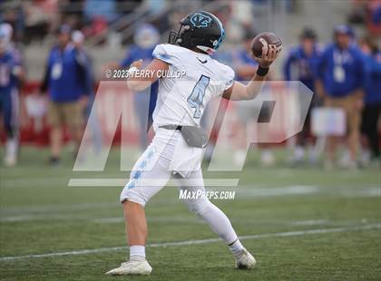Thumbnail 3 in Canyon View vs. Richfield (UHSAA 3A Semifinal) photogallery.