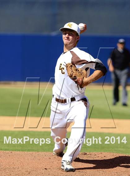 Thumbnail 3 in Bonita Vista vs. El Camino (CIF-SDS D2 Final) photogallery.
