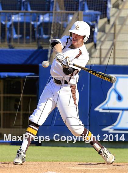 Thumbnail 3 in Bonita Vista vs. El Camino (CIF-SDS D2 Final) photogallery.