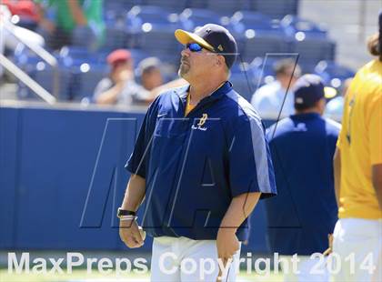 Thumbnail 2 in Bonita Vista vs. El Camino (CIF-SDS D2 Final) photogallery.
