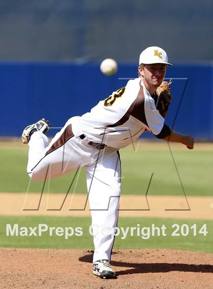 Thumbnail 3 in Bonita Vista vs. El Camino (CIF-SDS D2 Final) photogallery.