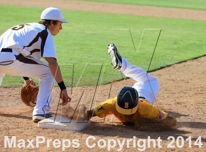 Thumbnail 1 in Bonita Vista vs. El Camino (CIF-SDS D2 Final) photogallery.