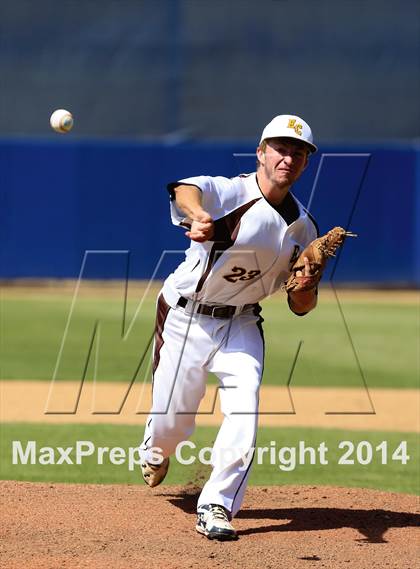 Thumbnail 2 in Bonita Vista vs. El Camino (CIF-SDS D2 Final) photogallery.