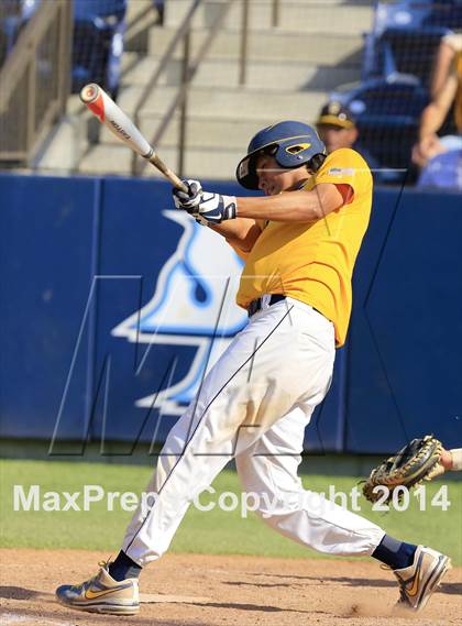 Thumbnail 1 in Bonita Vista vs. El Camino (CIF-SDS D2 Final) photogallery.