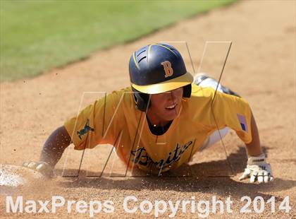 Thumbnail 1 in Bonita Vista vs. El Camino (CIF-SDS D2 Final) photogallery.
