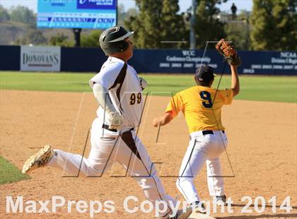 Thumbnail 2 in Bonita Vista vs. El Camino (CIF-SDS D2 Final) photogallery.