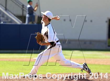 Thumbnail 1 in Bonita Vista vs. El Camino (CIF-SDS D2 Final) photogallery.
