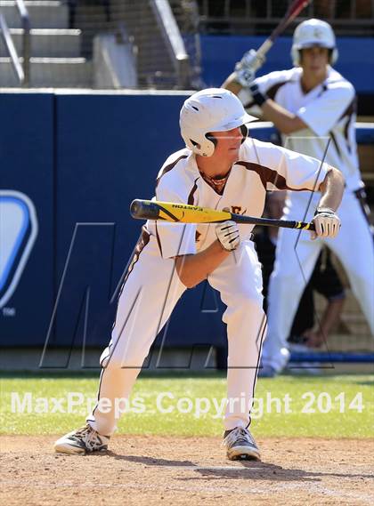 Thumbnail 2 in Bonita Vista vs. El Camino (CIF-SDS D2 Final) photogallery.