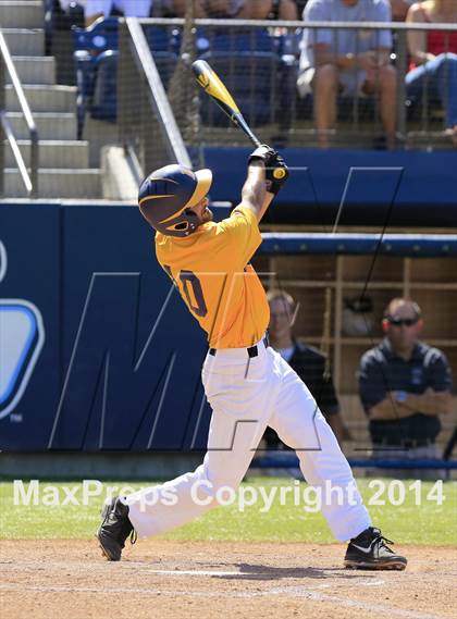 Thumbnail 2 in Bonita Vista vs. El Camino (CIF-SDS D2 Final) photogallery.