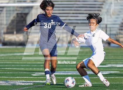 Thumbnail 2 in South @ Loyola (Scrimmage) photogallery.