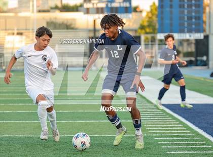 Thumbnail 2 in South @ Loyola (Scrimmage) photogallery.