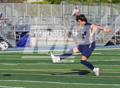 Thumbnail 1 in South @ Loyola (Scrimmage) photogallery.