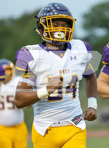 Thumbnail 2 in Bellevue West @ Pius X photogallery.