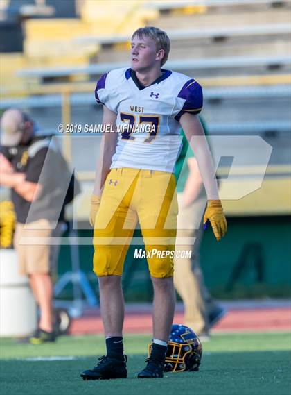 Thumbnail 1 in Bellevue West @ Pius X photogallery.