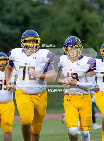 Thumbnail 1 in Bellevue West @ Pius X photogallery.