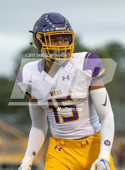 Thumbnail 1 in Bellevue West @ Pius X photogallery.
