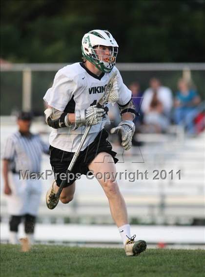 Thumbnail 2 in Loudoun Valley vs. Battlefield photogallery.
