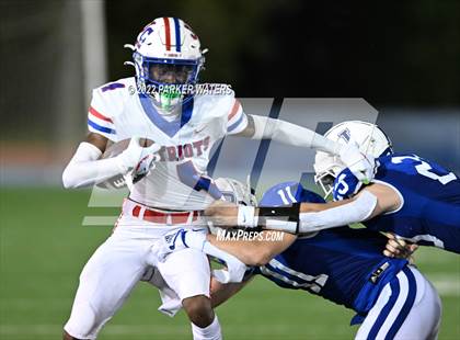 Thumbnail 3 in John Curtis Christian @ Jesuit photogallery.
