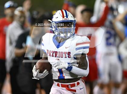 Thumbnail 3 in John Curtis Christian @ Jesuit photogallery.