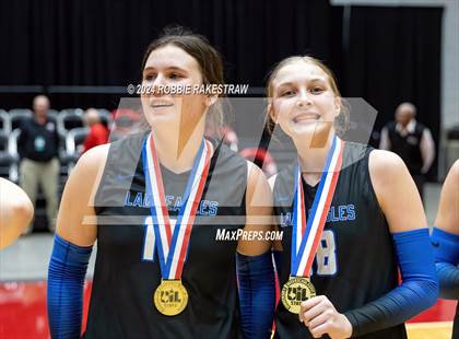 Thumbnail 3 in Bellville vs. Decatur (UIL 4A Volleyball Division I Final Medal Ceremony) photogallery.