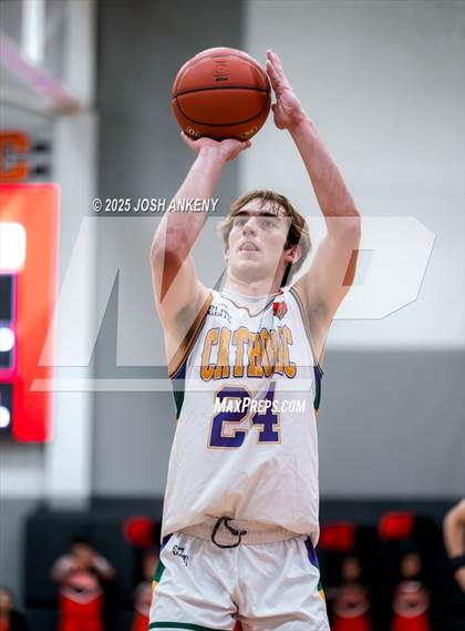 Thumbnail 3 in McDonogh 35 @ Catholic (LHSAA Division 1 Select Round 2) photogallery.