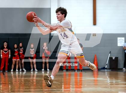 Thumbnail 2 in McDonogh 35 @ Catholic (LHSAA Division 1 Select Round 2) photogallery.