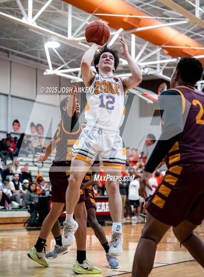 Thumbnail 3 in McDonogh 35 @ Catholic (LHSAA Division 1 Select Round 2) photogallery.