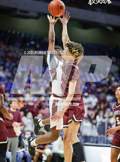 Thumbnail 3 in Grapeland vs. Clarendon (UIL 2A State Championship) photogallery.