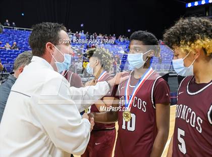 Thumbnail 3 in Grapeland vs. Clarendon (UIL 2A State Championship) photogallery.