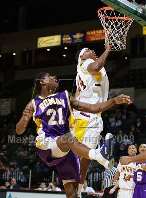 Thumbnail 2 in Mt. Vernon vs Roman Catholic (Prime Time Shootout) photogallery.
