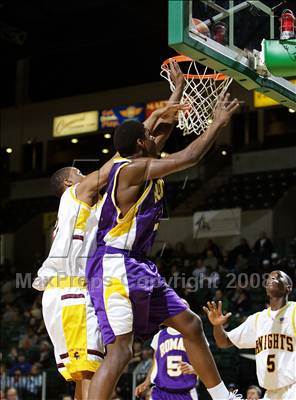 Thumbnail 2 in Mt. Vernon vs Roman Catholic (Prime Time Shootout) photogallery.