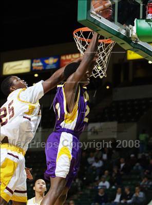 Thumbnail 2 in Mt. Vernon vs Roman Catholic (Prime Time Shootout) photogallery.